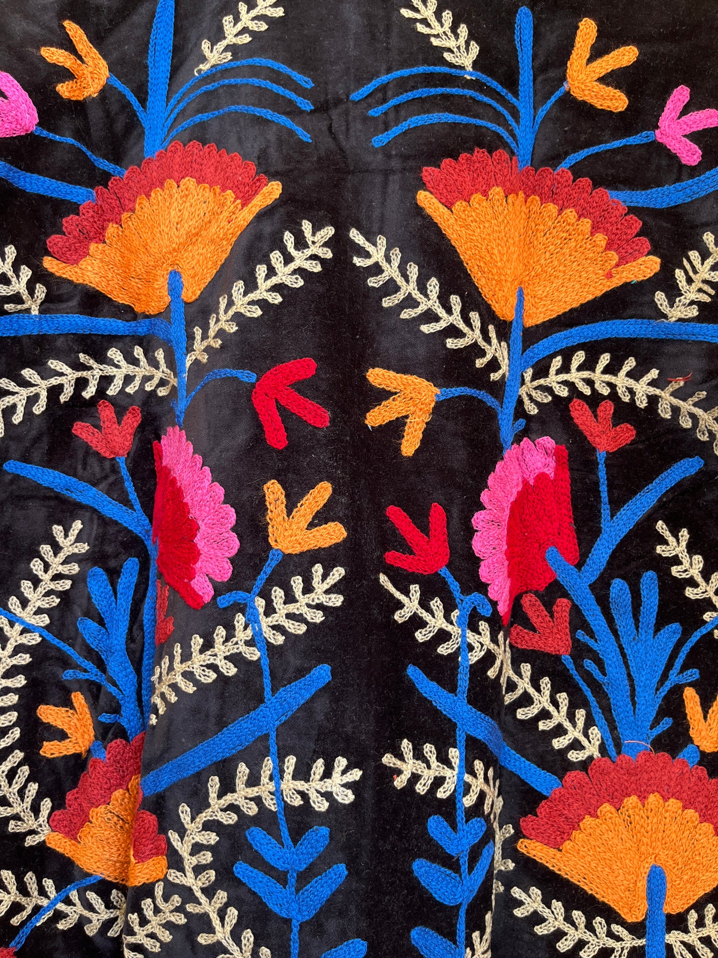 Women's 1058 Suzani Reversible Cotton Jacket – Artistic Embroidered Statement Jacket