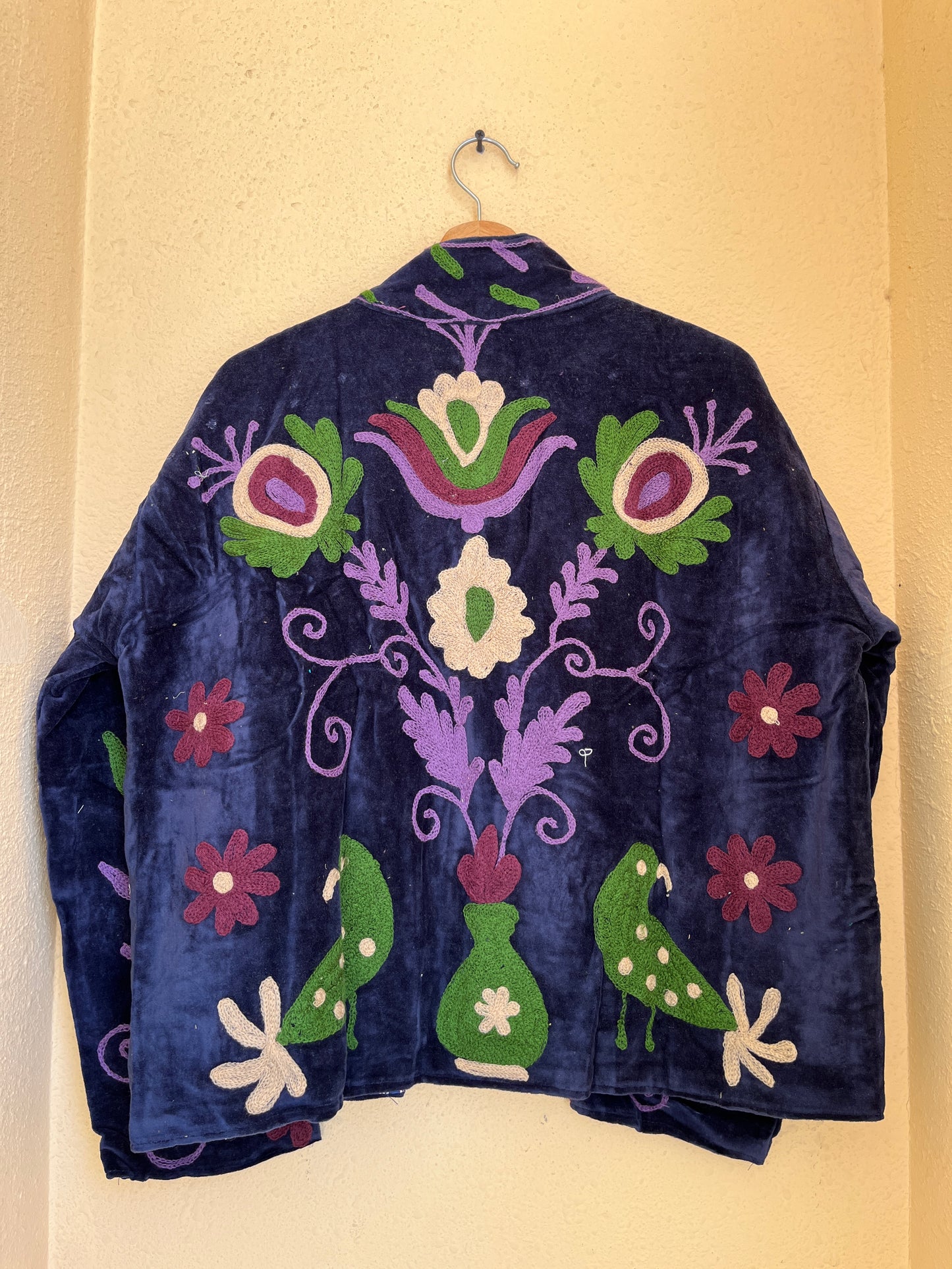 Women's 1065 Suzani Reversible Cotton Jacket – Artistic Embroidered Statement Jacket