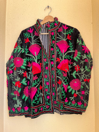 Women's 1067 Suzani Reversible Cotton Jacket – Artistic Embroidered Statement Jacket
