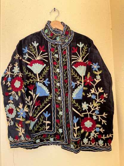 Women's 1072 Suzani Reversible Cotton Jacket – Artistic Embroidered Statement Jacket