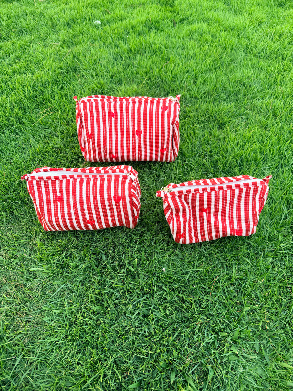Red Velvet Hearts – Quilted Utility Pouch Pack of 3