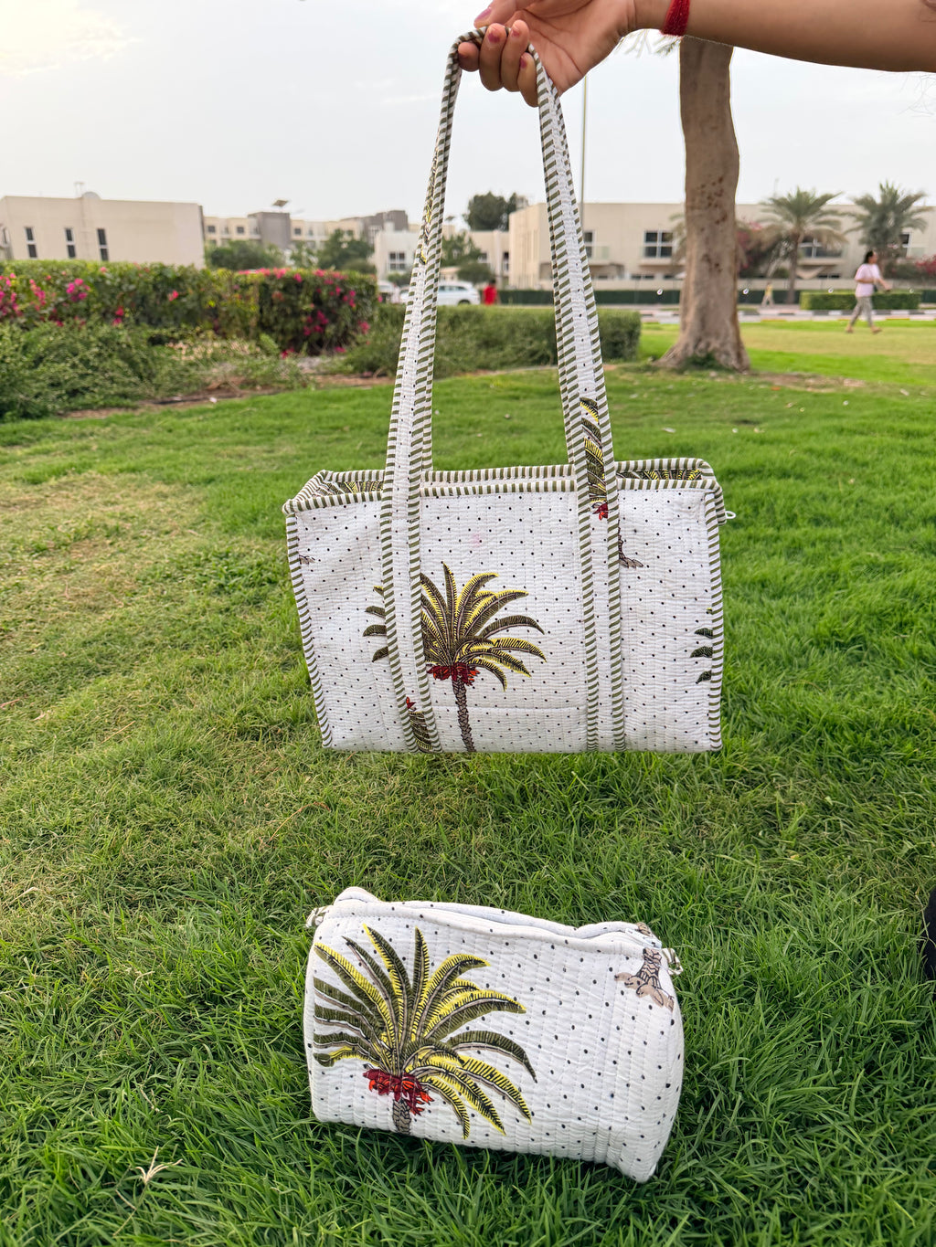 Palm Paradise – White Quilted Tote & Pouch Set