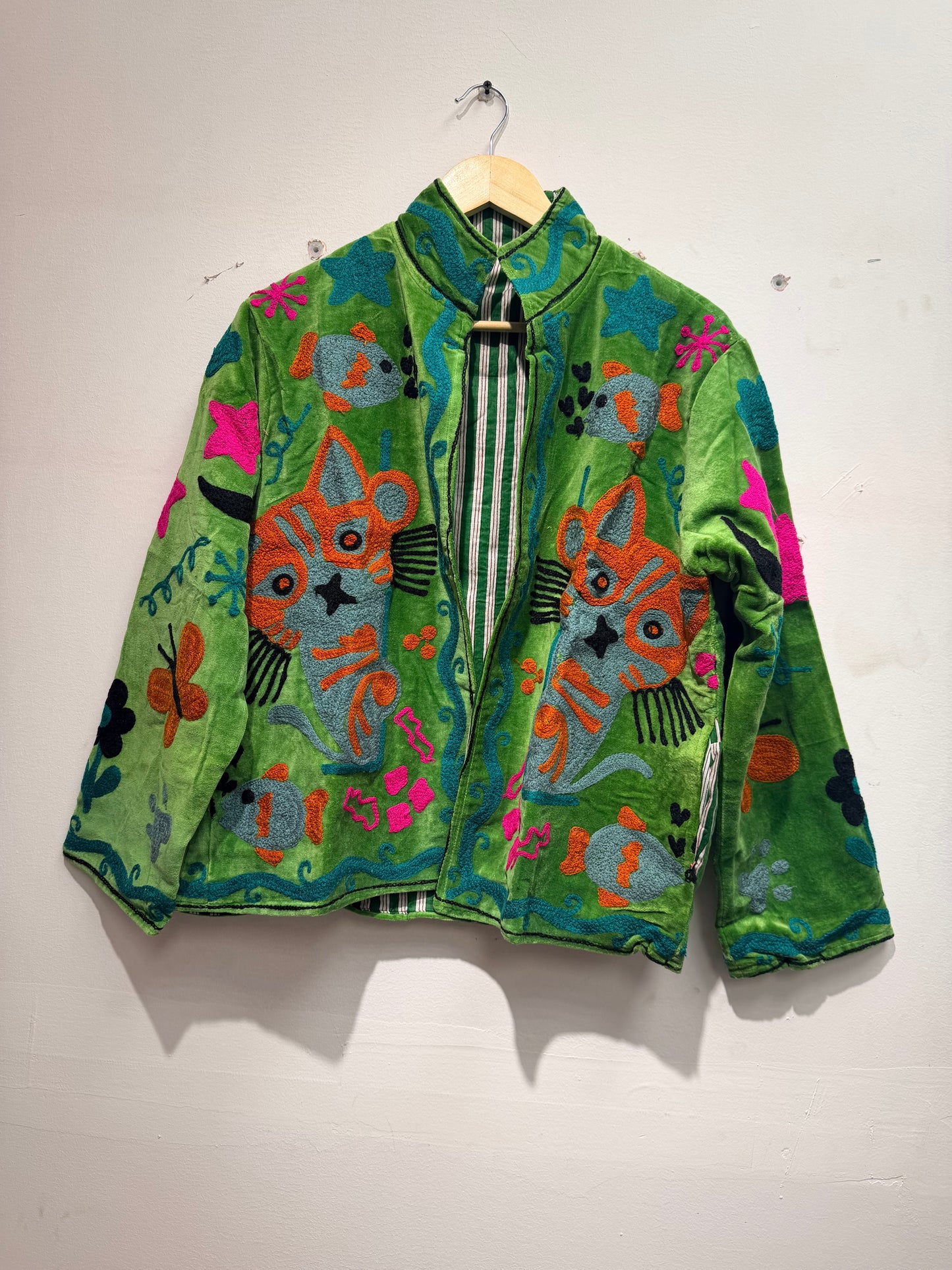 Women's 1017 Suzani Reversible Velvet Jacket – Artistic Embroidered Statement Jacket