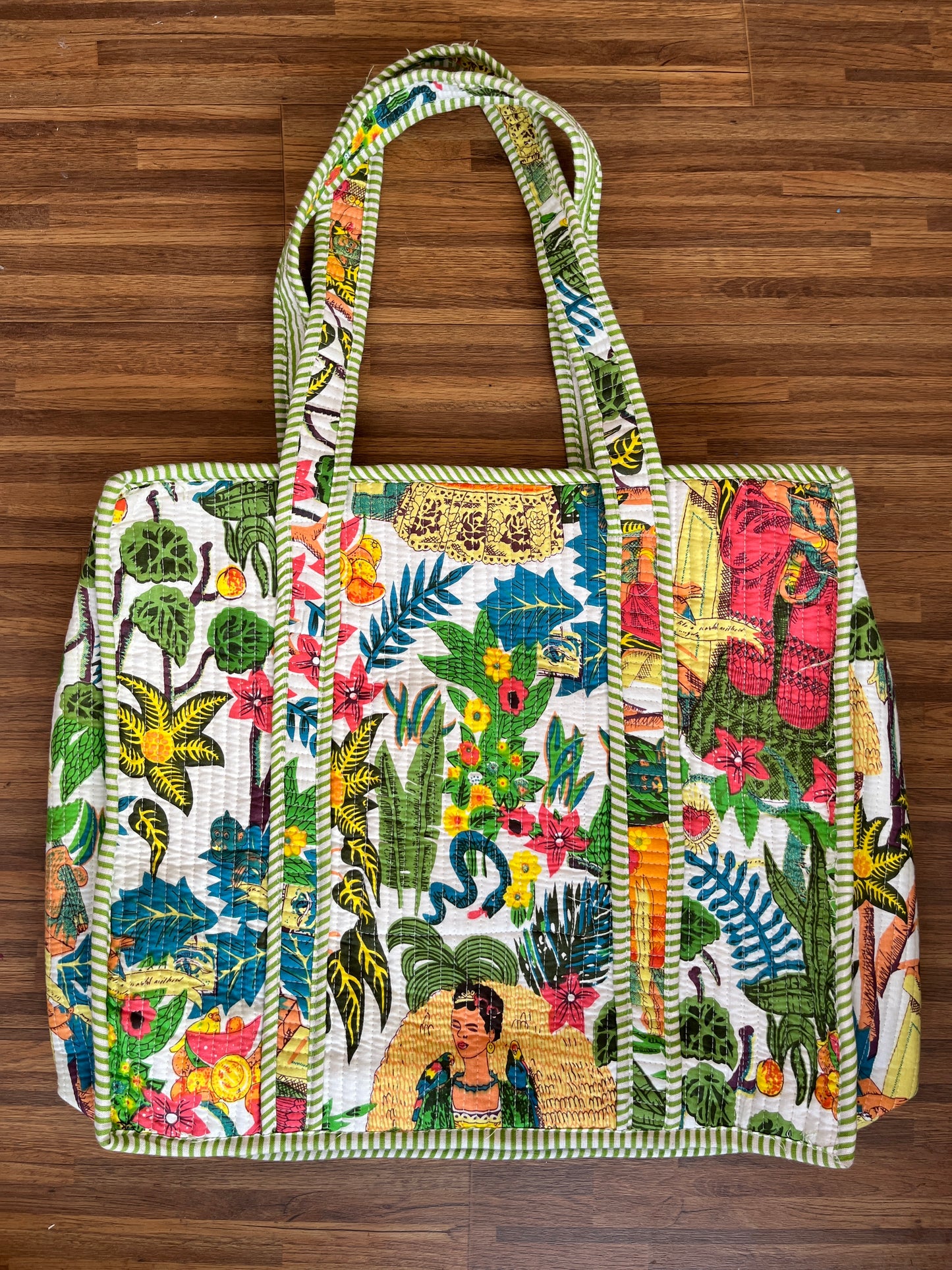 White Farida – Wander Tote Bag 18x18