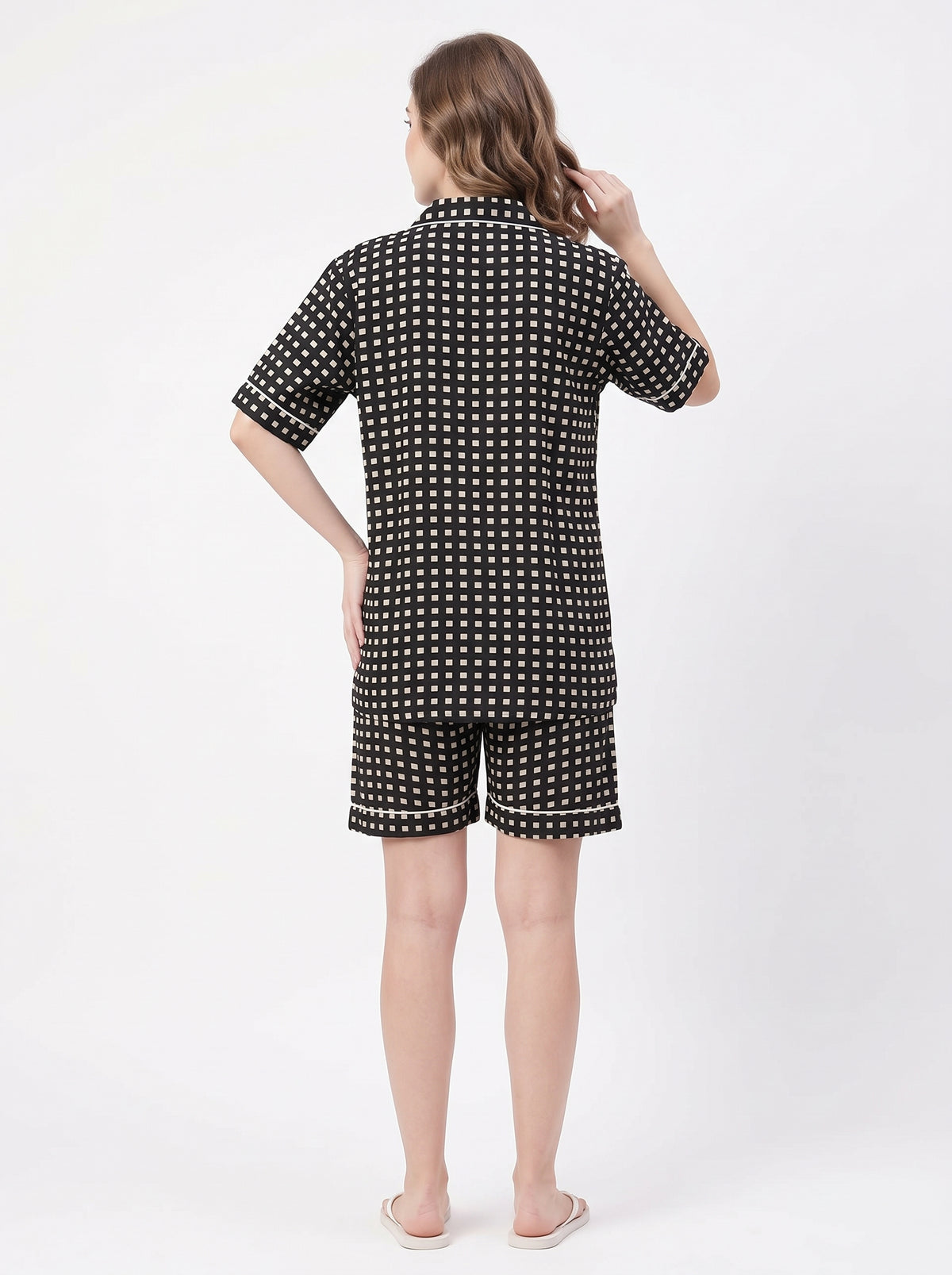 Women’s Black Checkered – Elegant Two Piece Short Pajama Set
