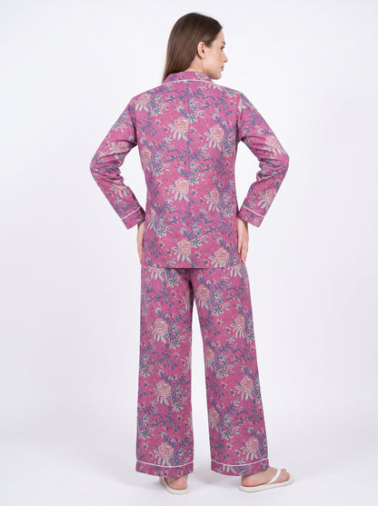 Women’s Pink Bloom Riot – Elegant Two Piece Cotton Pajama Set