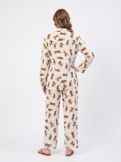 Women's White Tiger Dreams – Elegant Two Piece Cotton Pajama Set