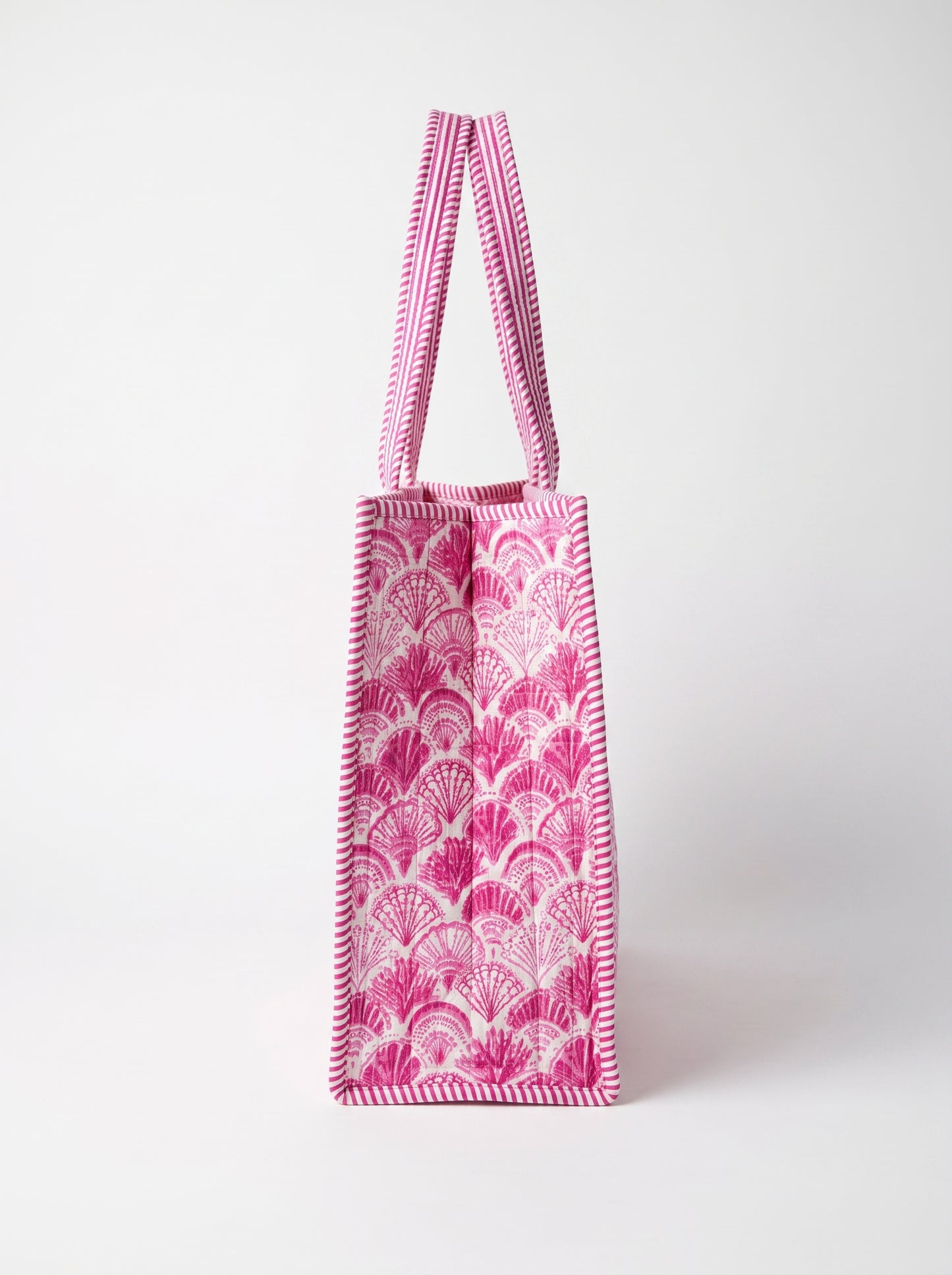 Pink Shell – Wander Tote Bag 18x18