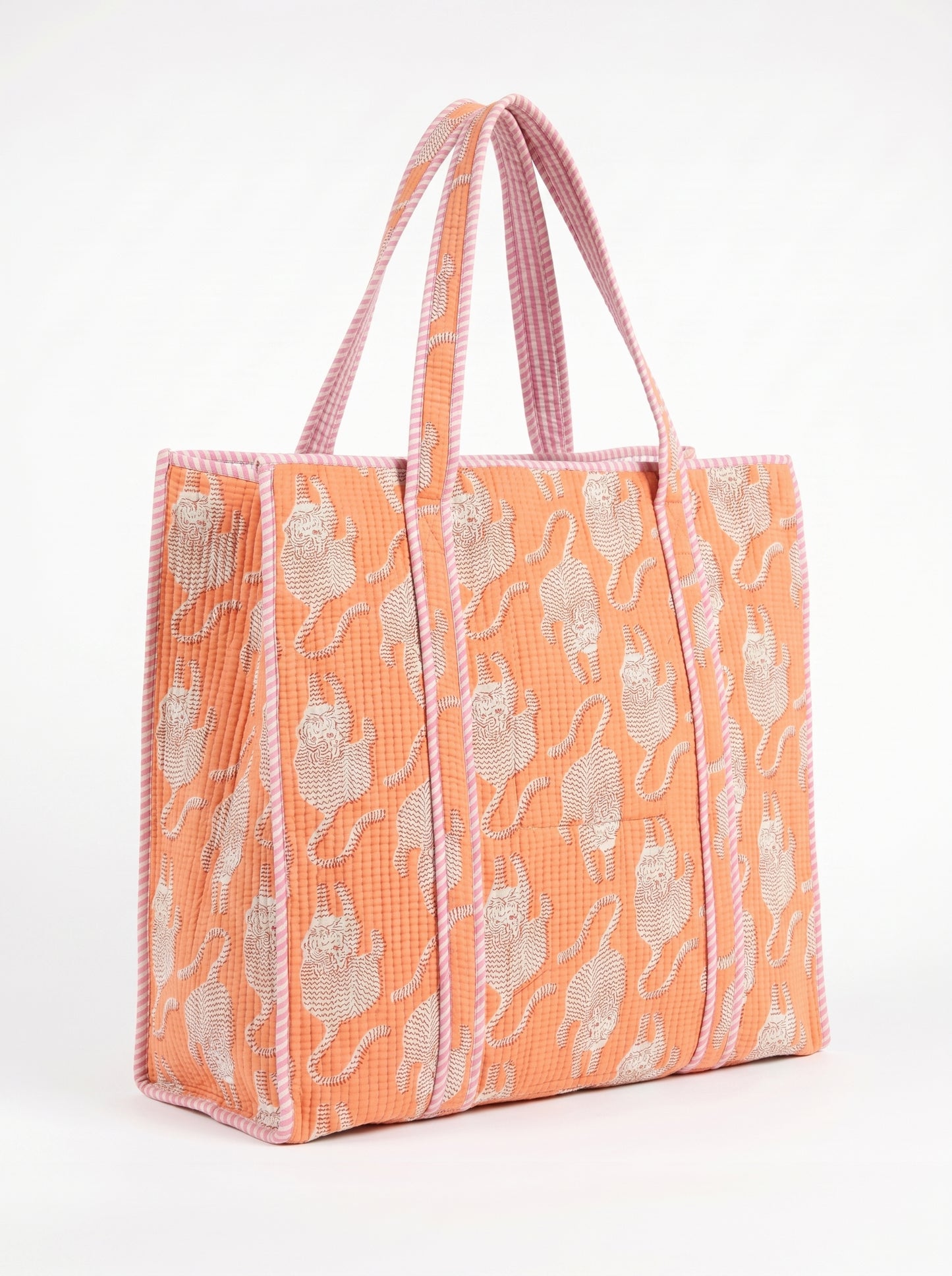 Apricot Royal Tiger – Wander Tote Bag 18x18– Wander Tote Bag 18x18