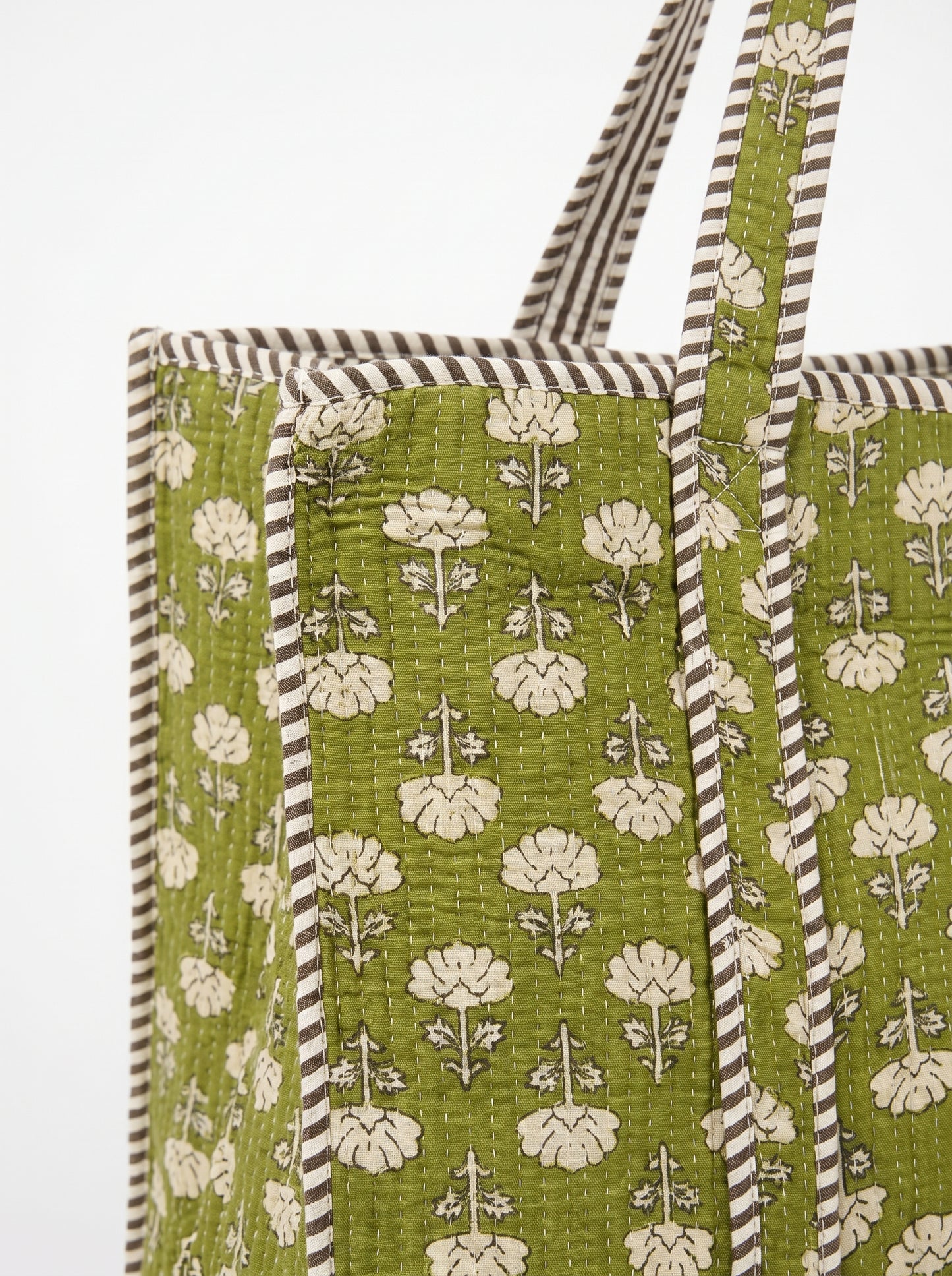 Emerald Floral Charm – Wander Tote Bag 18x18