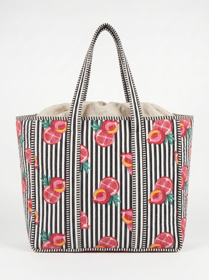 Pomegranate Crush – Wander Tote Bag 18x18
