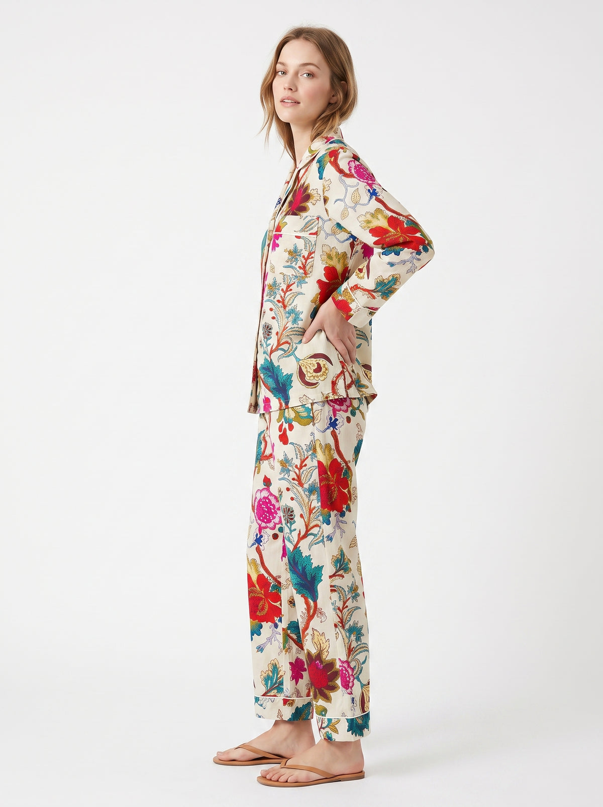 Women's White Vine Garden – Elegant Two Piece Cotton Pajama Set
