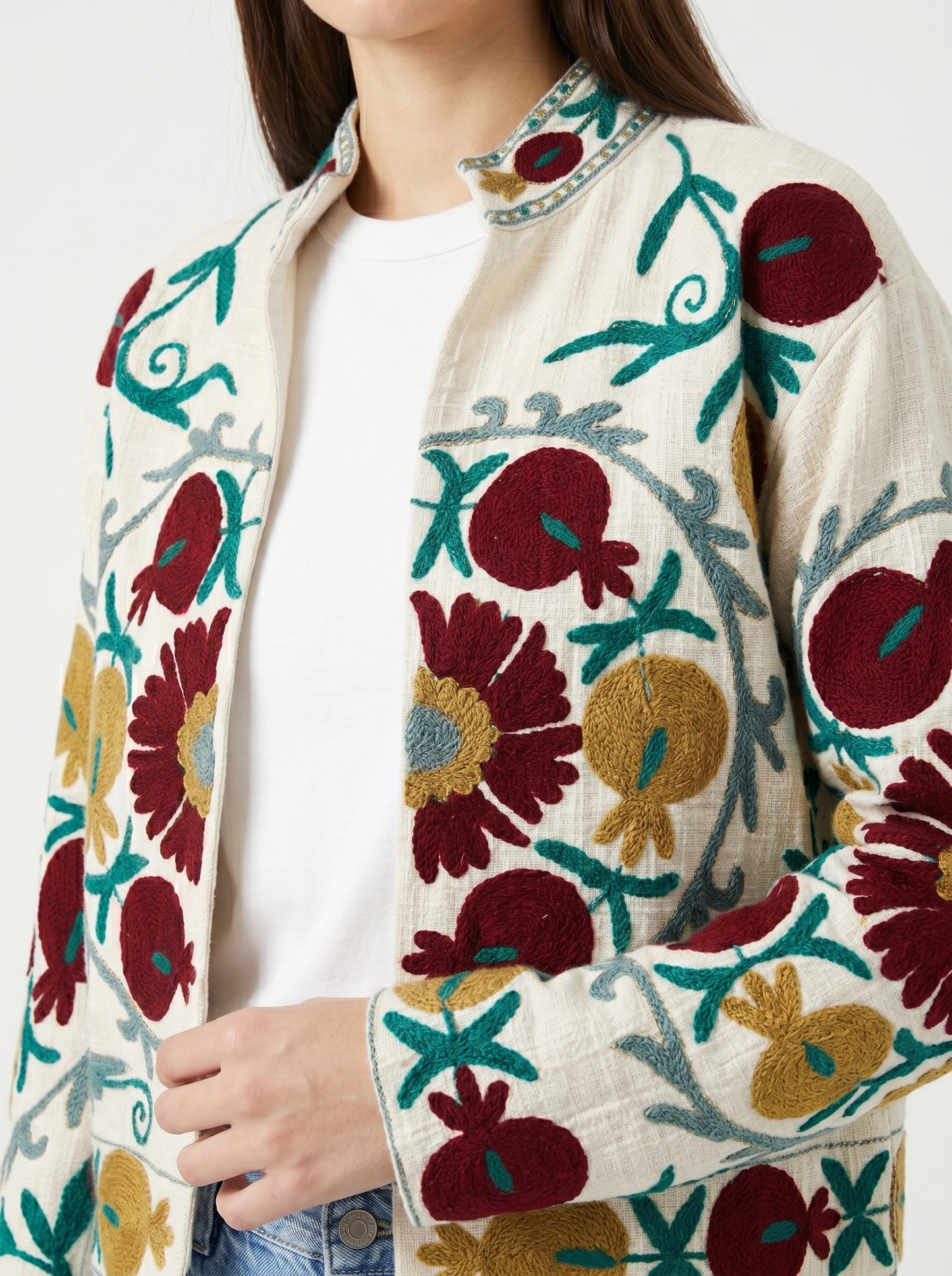 Women's White Floral Suzani Reversible Velvet Jacket – Artistic Embroidered Statement Jacket