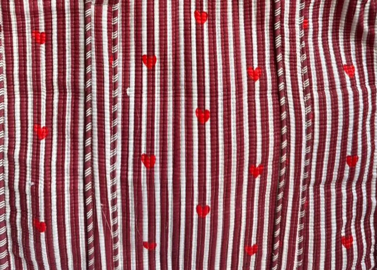 Red Hearts Quilted Cotton Duffle Bag – Lightweight Travel Weekender