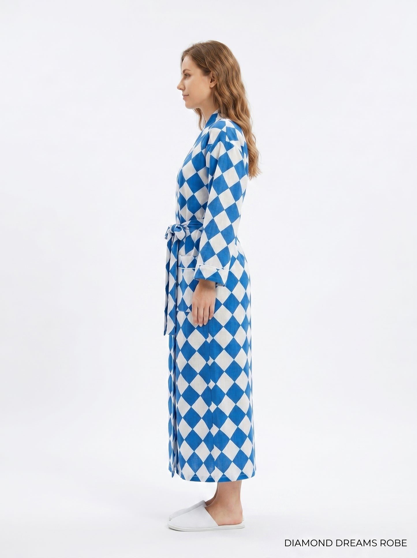 White and blue checks abstract women's cotton kimono.
 Modern geometric and abstract print lightweight cotton dressing gown.